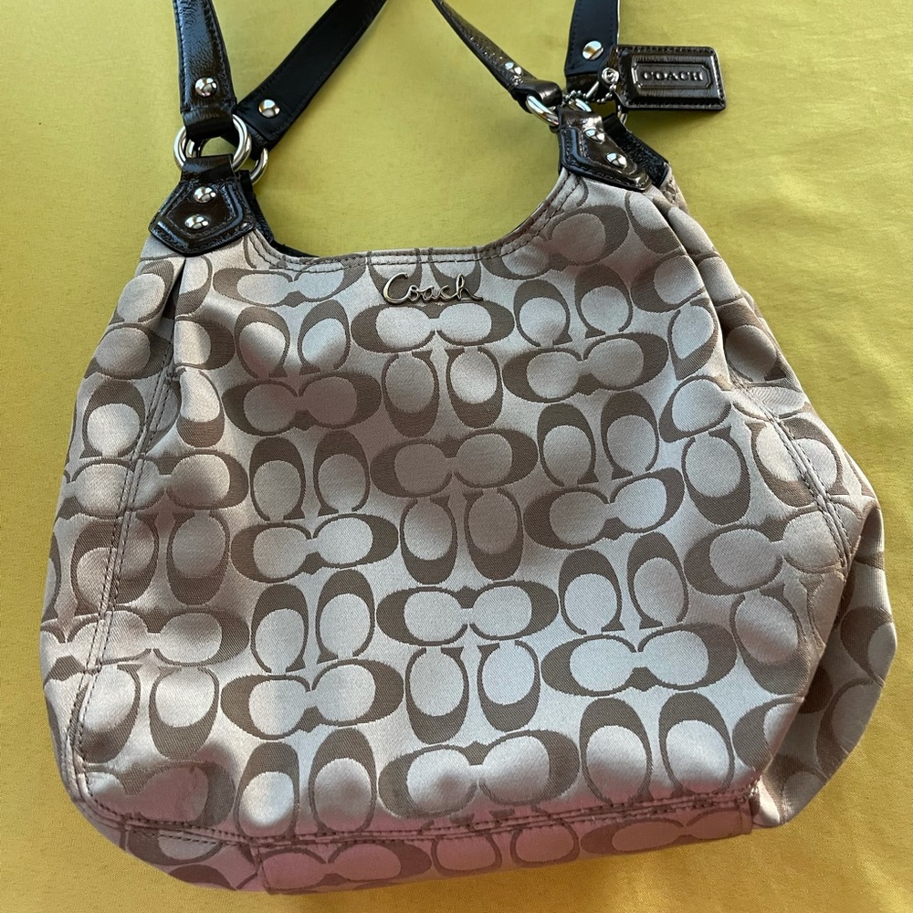 Authentic Coach Ashley Signature Hobo Bag Khaki